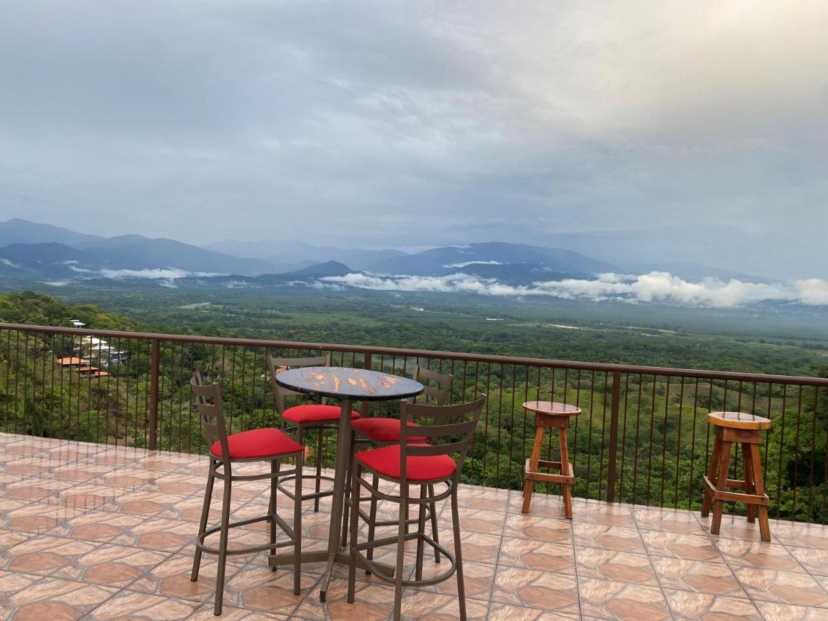 Mountain Top Park Hotel 케포스 외부 사진